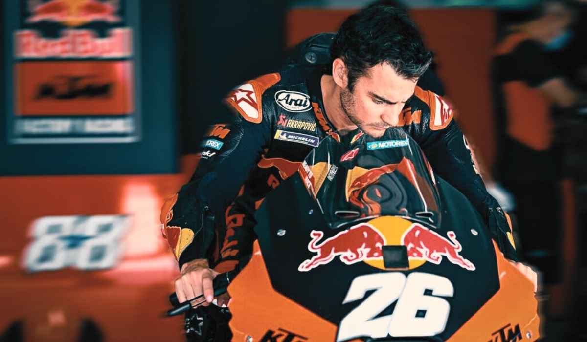 Dani Pedrosa leads Pedro Acosta in Day 1 of MotoGP 2024 Sepang